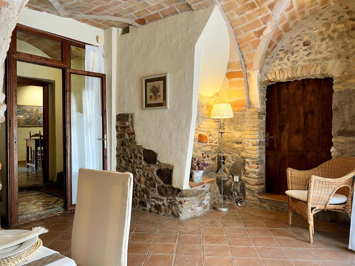 Can Bayre-Casa Rural Fortiá Екстериор снимка